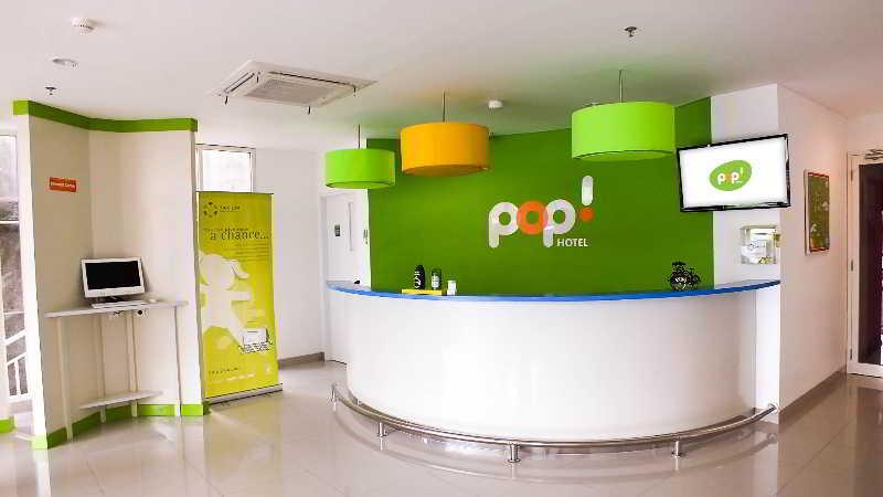 Pop! Hotel Malioboro - Джокьякарта Экстерьер фото