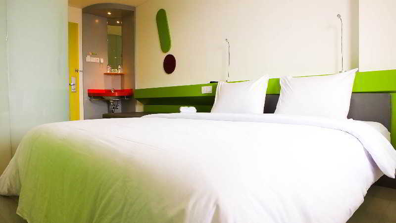Pop! Hotel Malioboro - Джокьякарта Экстерьер фото