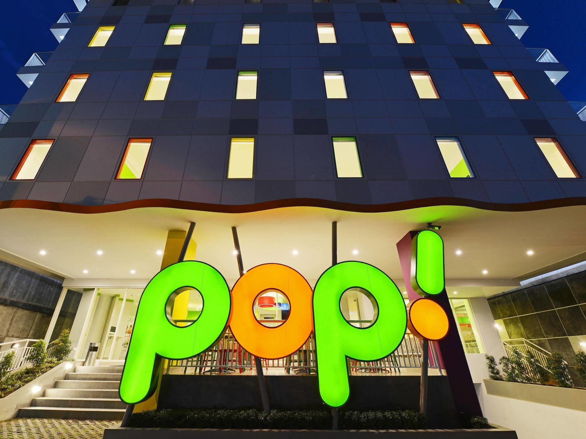 Pop! Hotel Malioboro - Джокьякарта Экстерьер фото